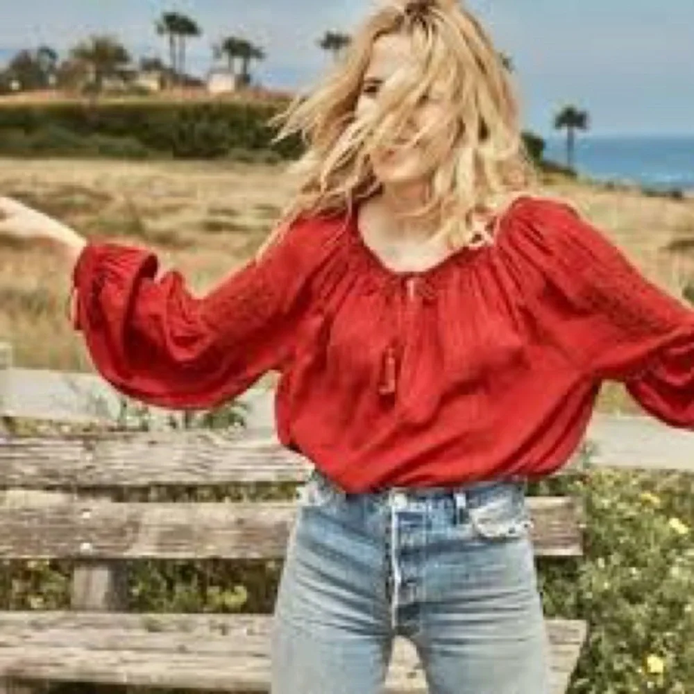 DOEN Source Embroidered Floral Blouse Relaxed Peasant Long Sleeve Top Rust Red
